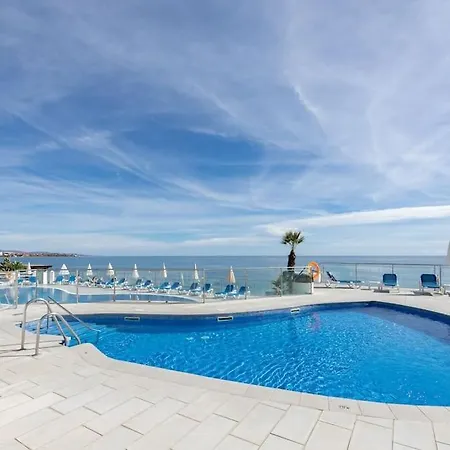 Amazing 4 Bed Beachfront Dominion Rdr358 *